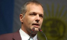 Martin Buzzi, gobernador de Chubut